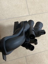 Load image into Gallery viewer, TERMOSTATHUS TIL PEUGEOT 2008 I 207 SW 208 508 SW I PARTNER 1.4 1.6 1336CE