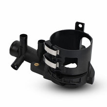 Indlæs billede til gallerivisning QBEC930 WATER OUTLET FUEL FILTER HOUSING FOR MERCEDES-BENZ
