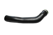 Lade das Bild in den Galerie-Viewer, intercooler-turbo-hose-pipe-for-dodge-04891782ab
