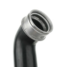 Indlæs billede til gallerivisning intercooler-turbo-hose-pipe-fits-vw-330145828-7m3145737a-7m3145737b-7m3145737c
